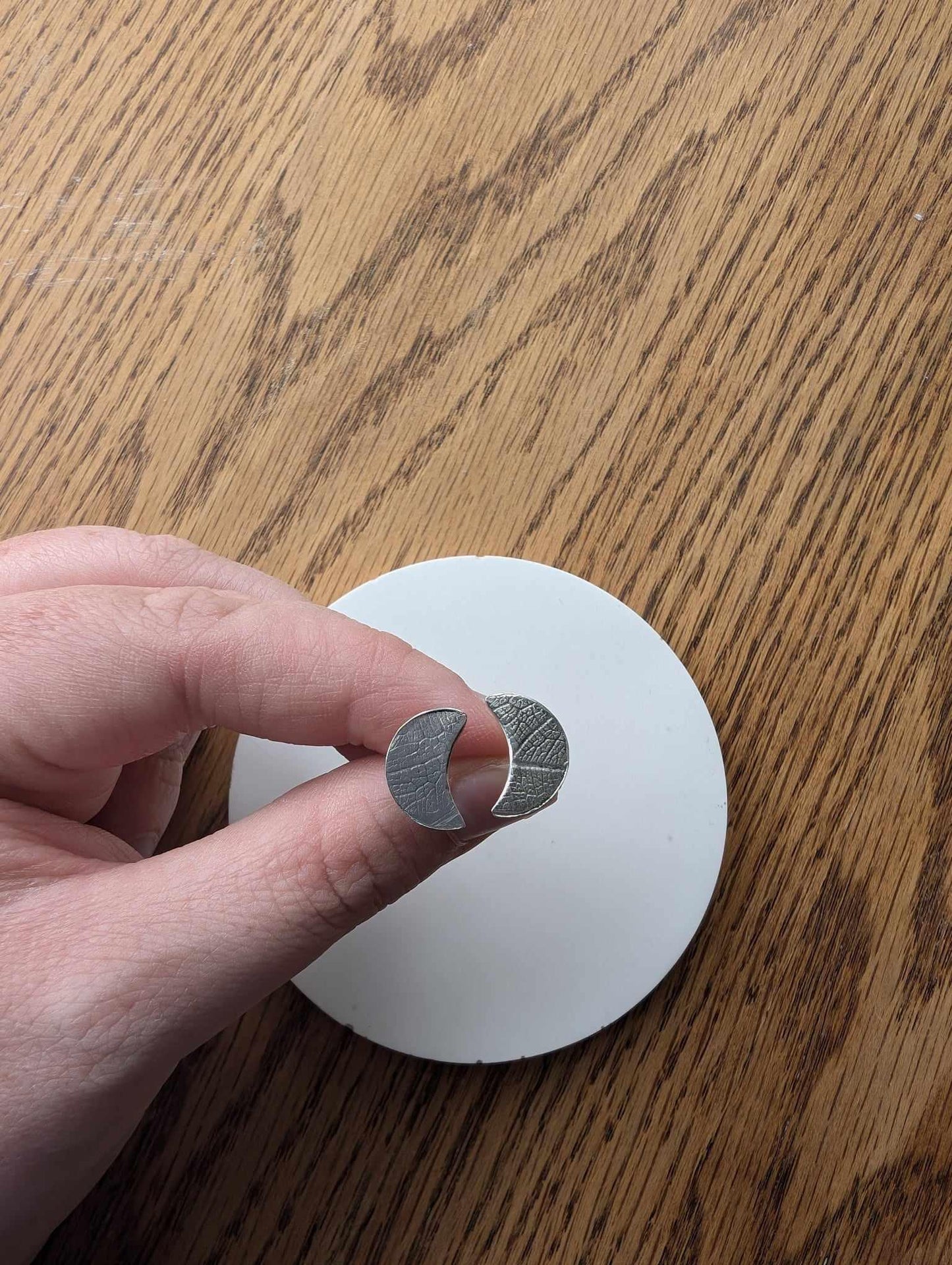 Moon Crescent Earring Studs - Sølv Lines