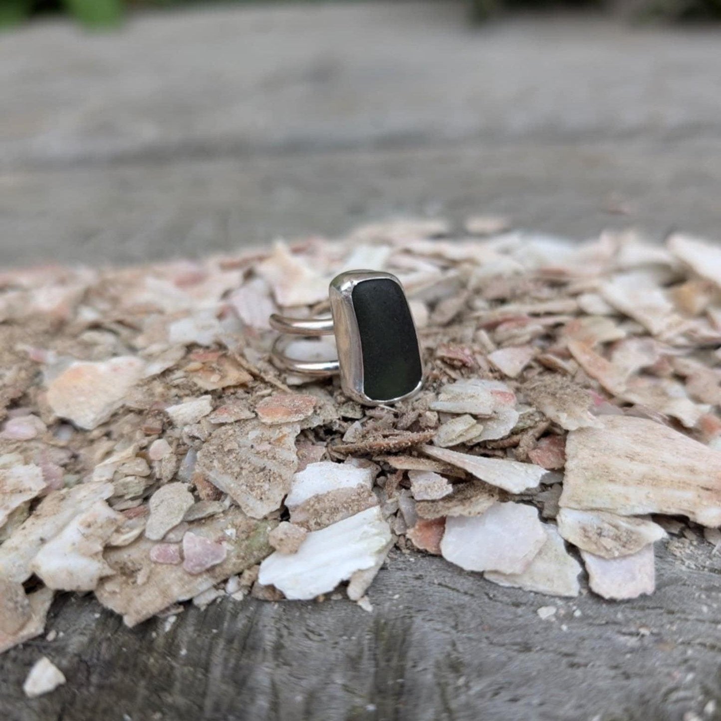 Adjustable Silver Sea Glass Ring - Sølv Lines