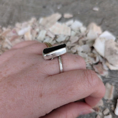 Adjustable Silver Sea Glass Ring - Sølv Lines