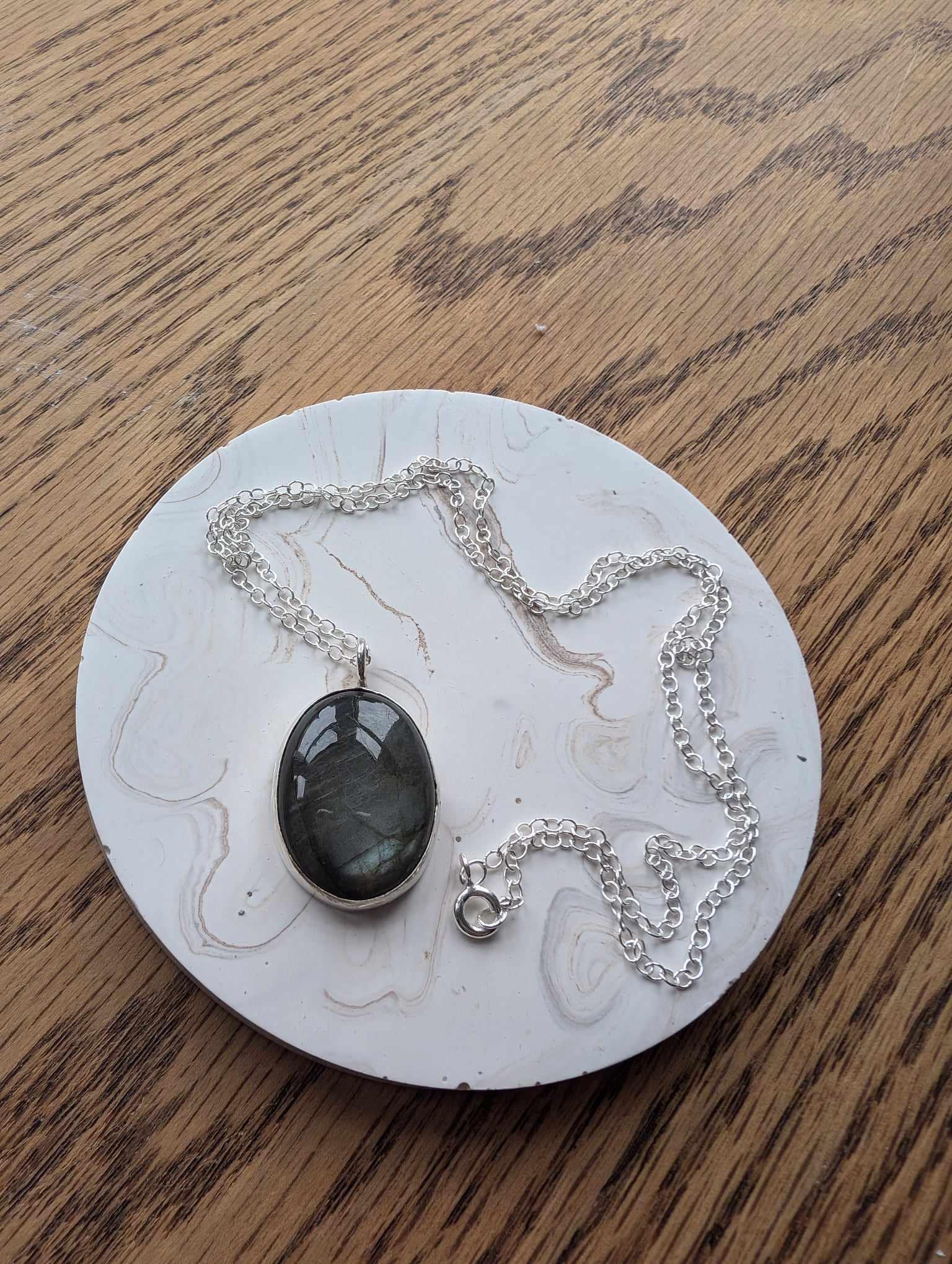 Sterling Silver Labradorite Necklace - Sølv Lines
