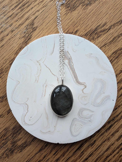 Sterling Silver Labradorite Necklace - Sølv Lines