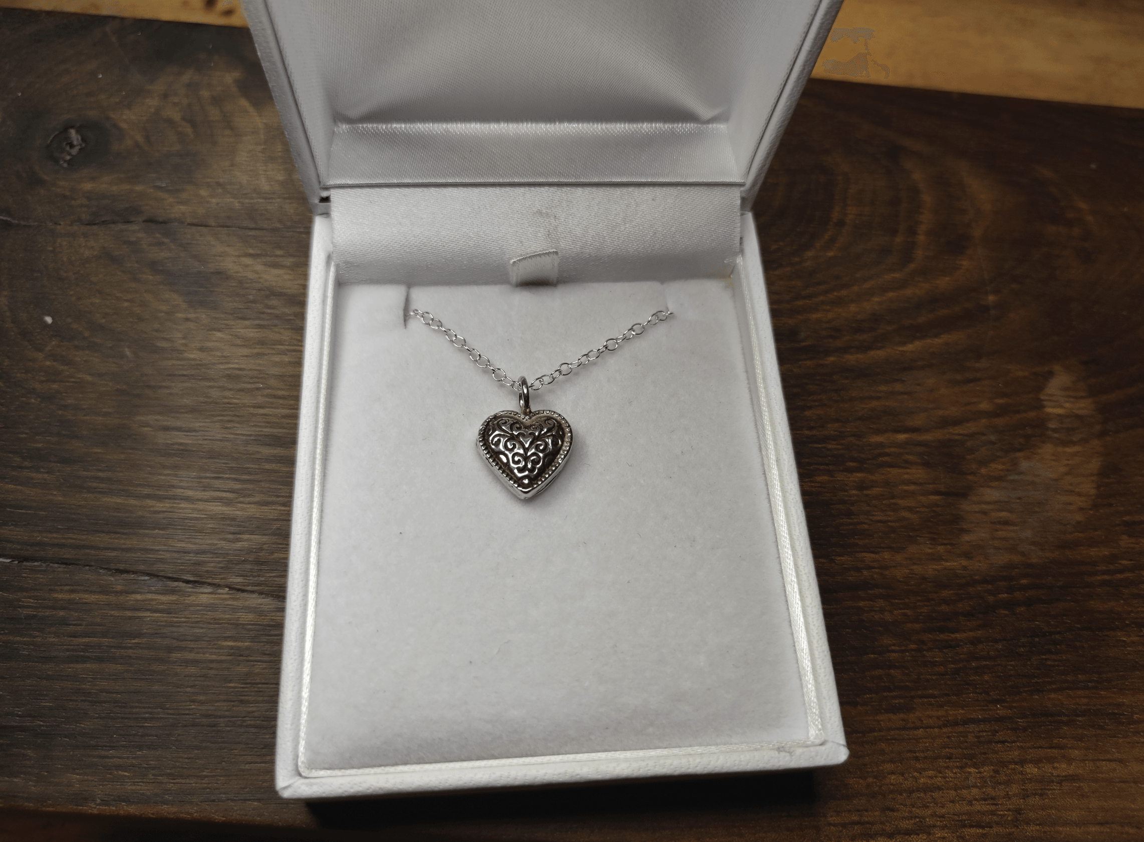 Memorial Silver Heart Ash Necklace - Sølv Lines
