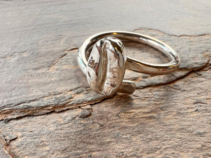 Fixed Band Colombian Coffee Bean Ring in sterling silver - Sølv Lines