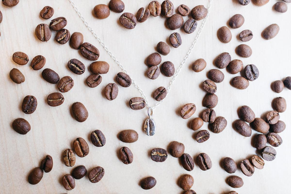 Sterling Silver Coffee Bean Necklace - Sølv Lines