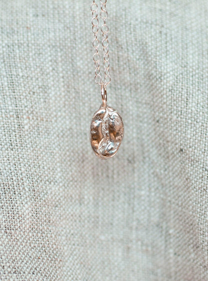 Guatemala Maragogype Sterling Silver Coffee Bean Necklace - Sølv Lines