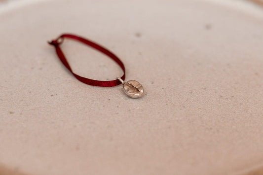 Sterling Silver Colombian Coffee Bean Pendant Charm - Sølv Lines