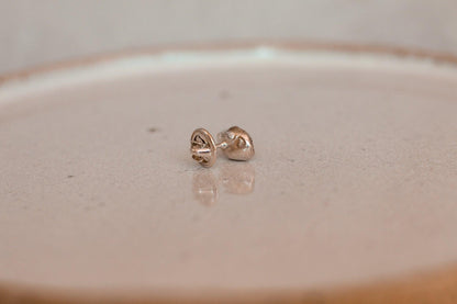 Guatemala Maragogype Sterling Silver Coffee Bean Badge - Sølv Lines