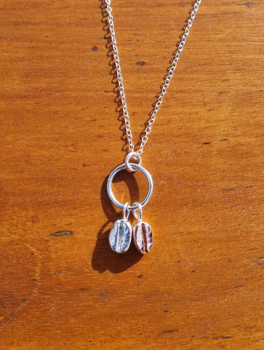 Twin Coffee Bean Necklace - Sølv Lines